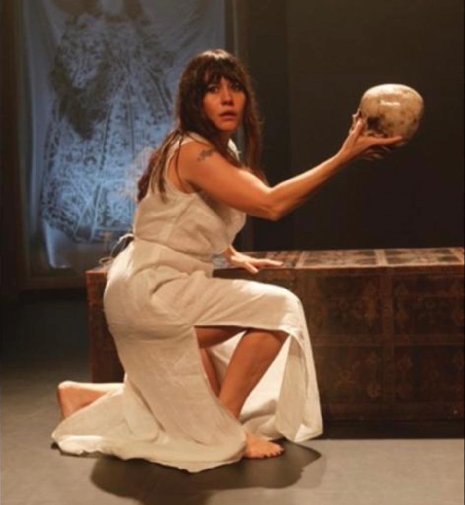 Alessandra Negrini feurig heiß