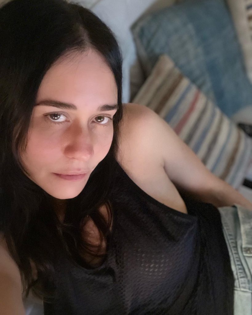 Alessandra Negrini linda bunda