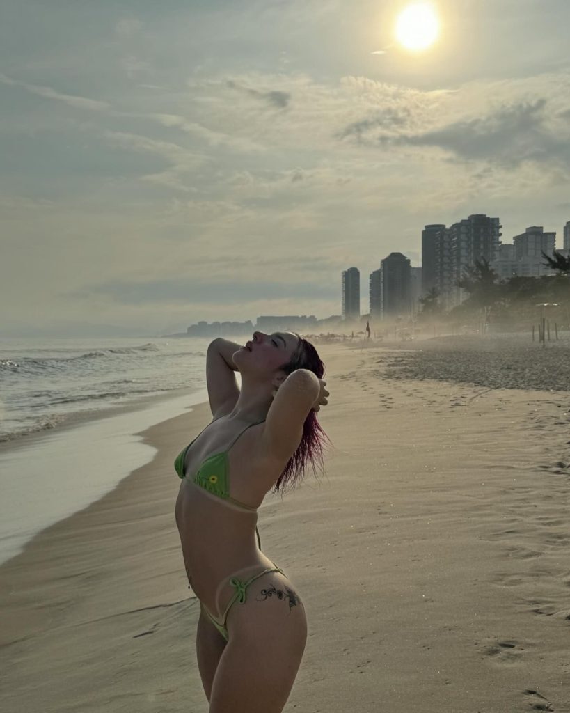 Belle Belinha linda foda