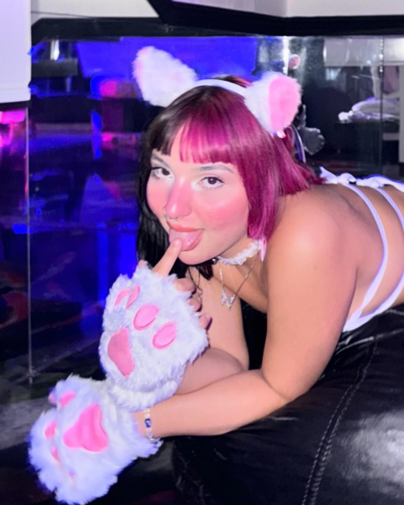 Belle Belinha looks fuck