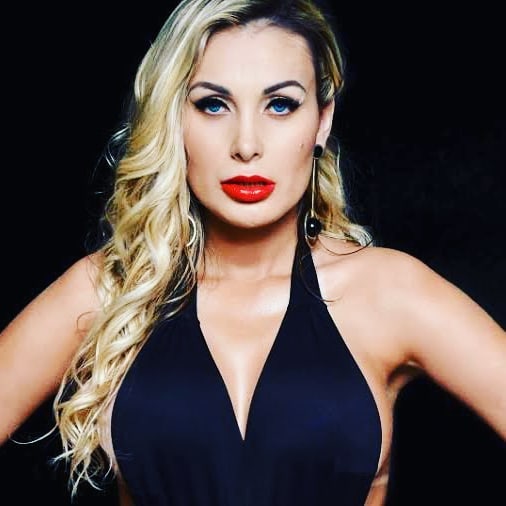 Andressa Urach fotos bonitas e elegantes