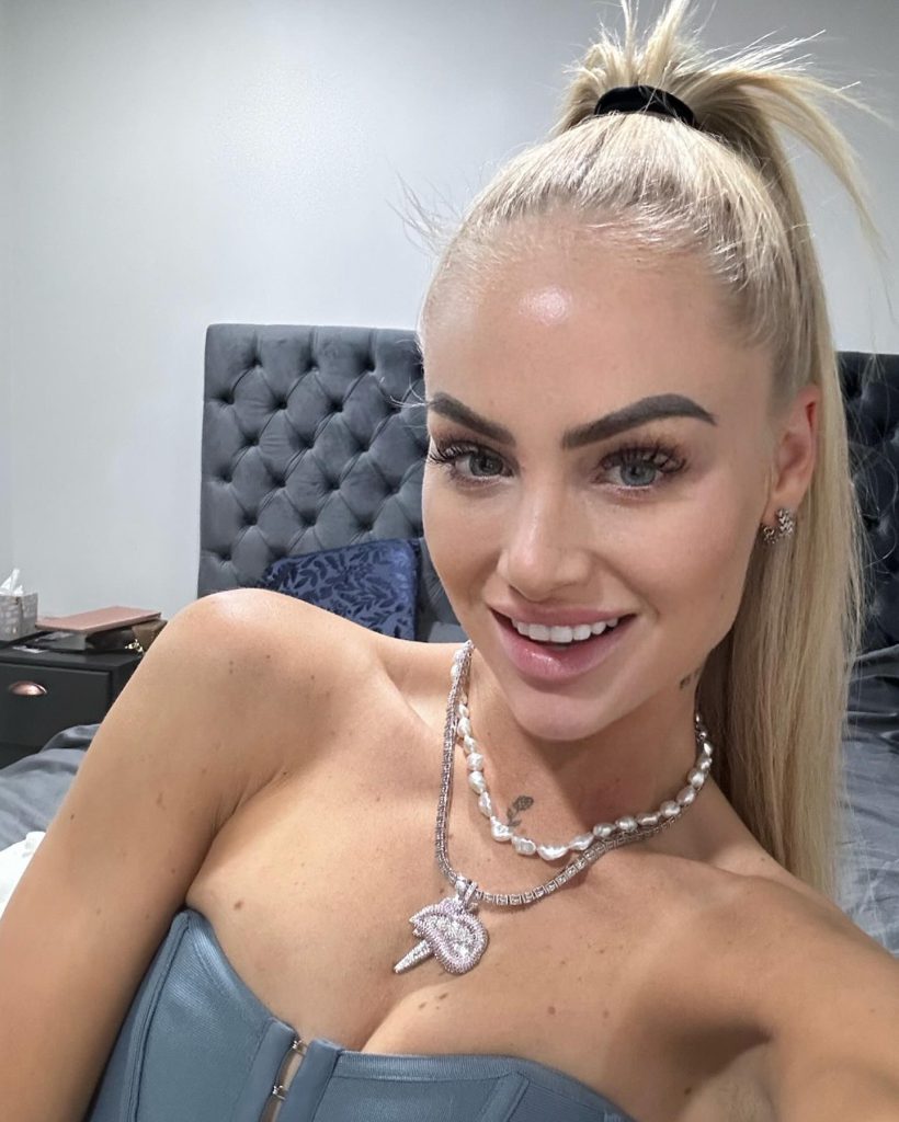 Alisha Lehmann sorrisos xxx sexo