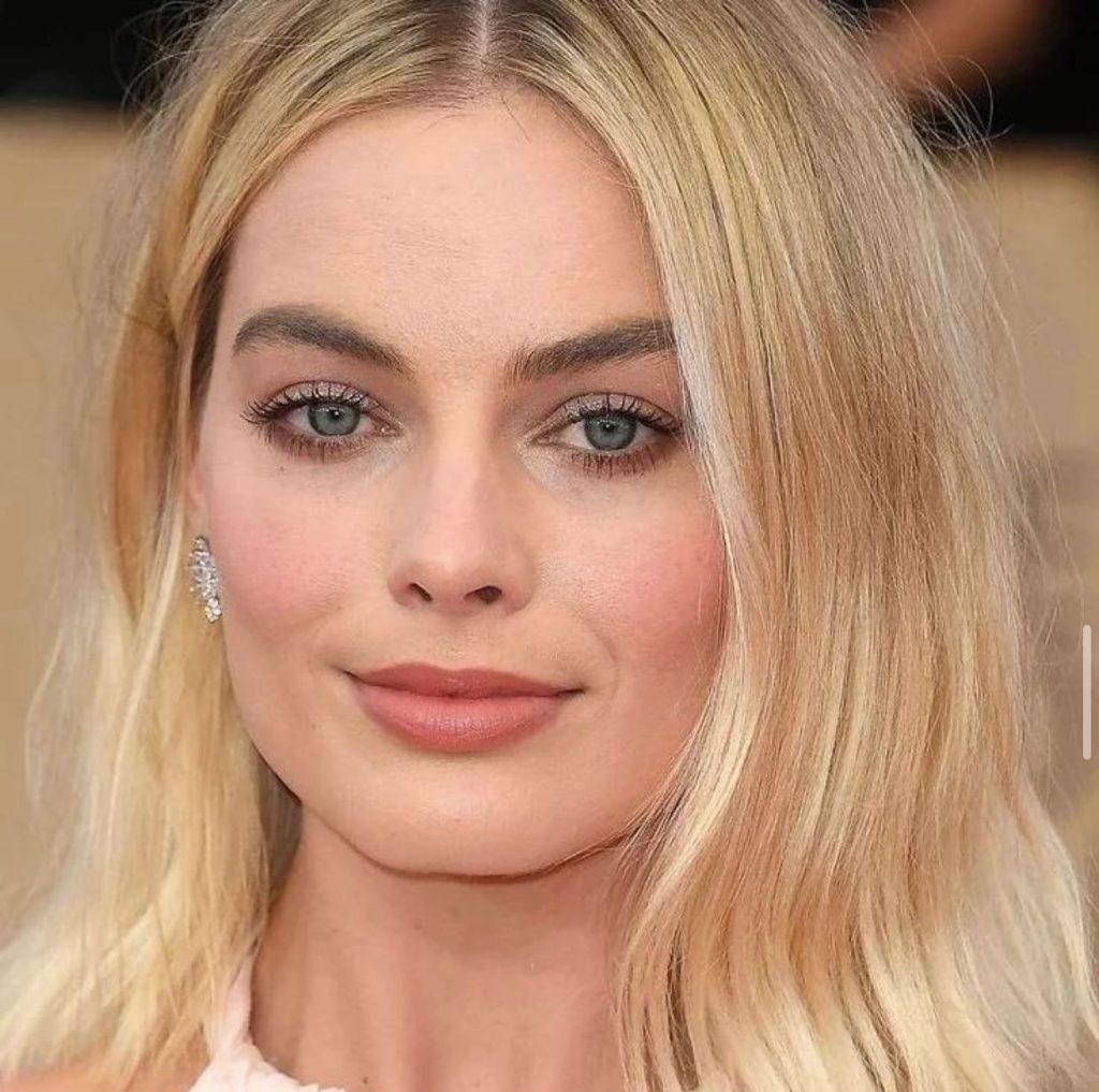 Margot Robbie linda sexo