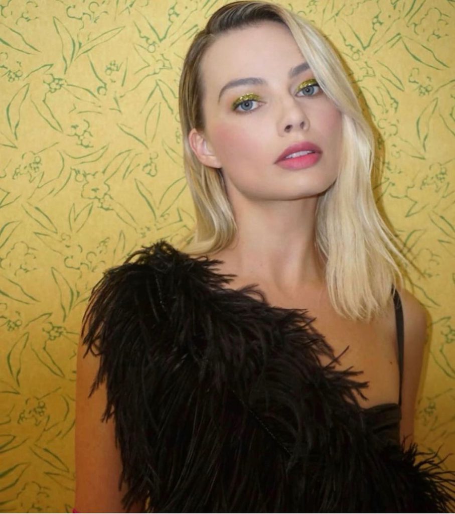 Margot Robbie mamas