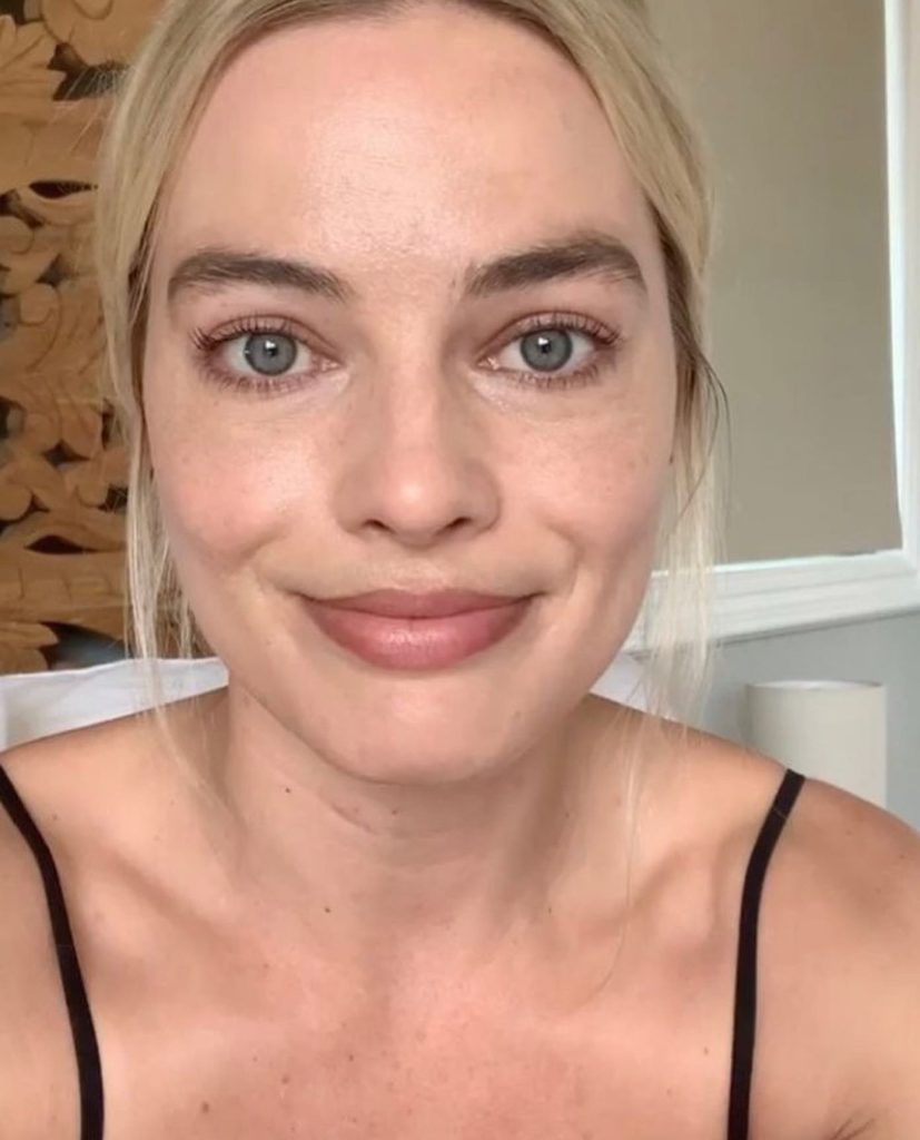 Margot Robbie schlampe brüste